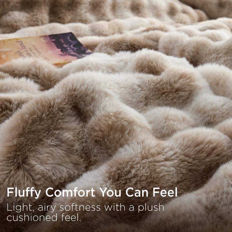 Deluxe Rabbit Fur Comforter Set